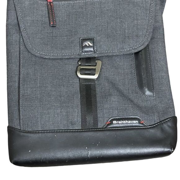 Brenthaven Collins Collection Vertical Charcoal Crossbody Messenger Bag - Picture 5 of 16